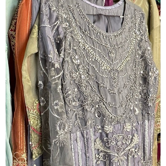 ZebTan Grey Indian/Pak dress with real Hand work & Embroidery check my listing - Picture 4 of 6